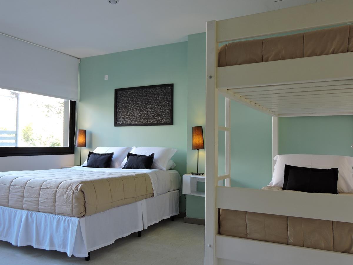 Hostel & Suites Del Rio Colonia del Sacramento Extérieur photo